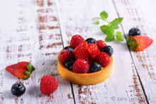 Load image into Gallery viewer, Mixed Berry Tart - 8cm
